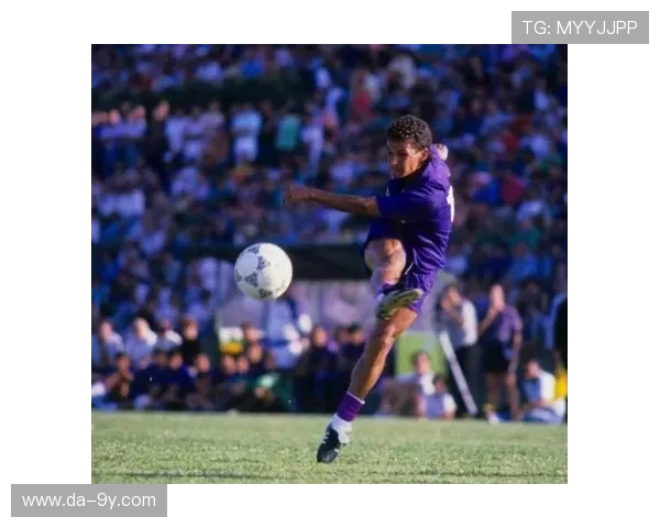 从忧郁王子到传奇背影巴乔的足球艺术与命运交响